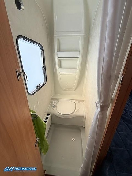 Adria Adora 562 UP 9 of 12