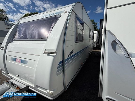 Adria Adora 562 UP 2 of 12
