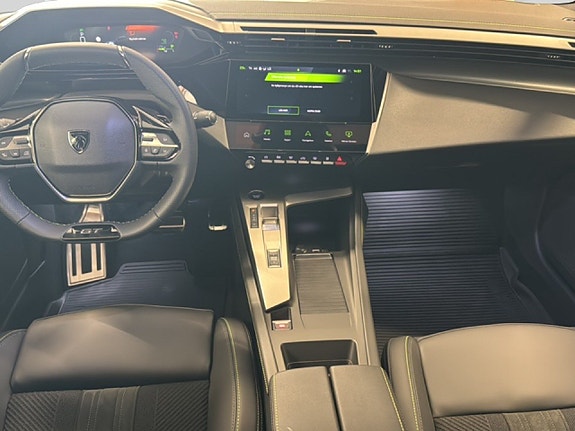 Peugeot 408 7 of 24