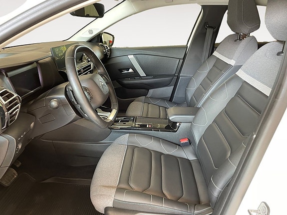 Citroen C4 X 9 of 23