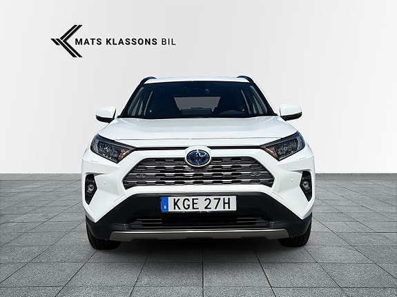 Toyota RAV4 5 of 10