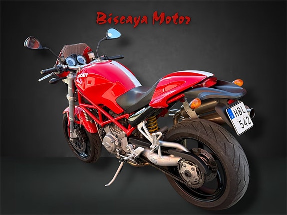 Ducati Monster S2R1000 5 of 5