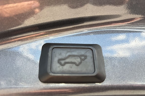 Toyota RAV4 10 of 30