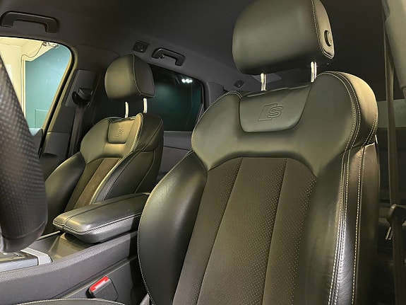 Audi Q7 6 of 29