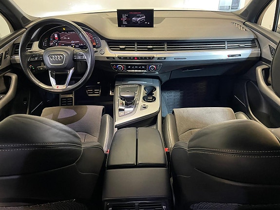 Audi Q7 7 of 29