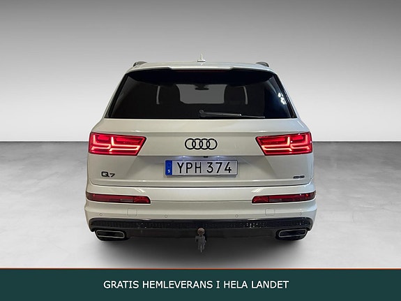 Audi Q7 3 of 29