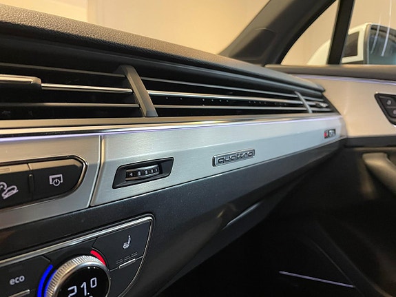 Audi Q7 26 of 29
