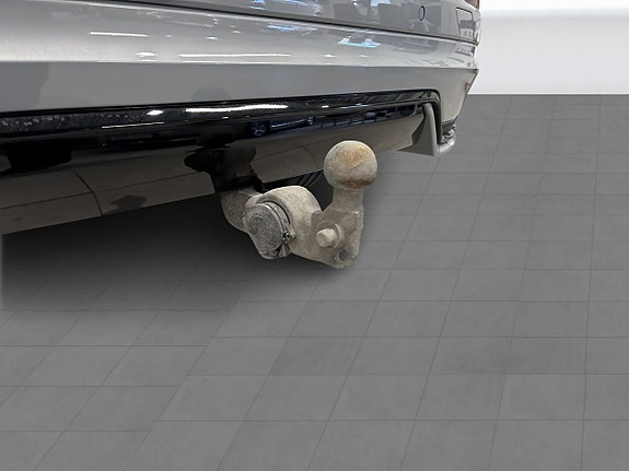 Volvo XC60 12 of 19