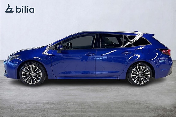 Toyota Corolla 3 of 21