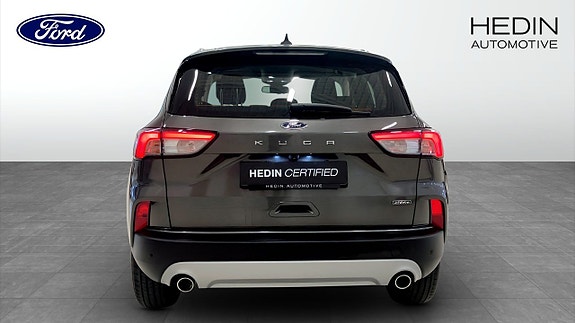 Ford Kuga 7 of 15