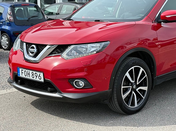 Nissan X-Trail 4 of 5