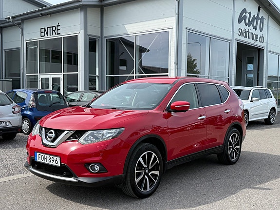 Nissan X-Trail 3 of 5