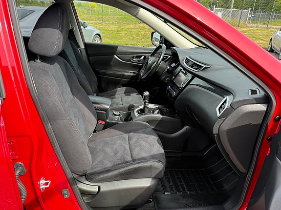 Nissan X-Trail 15 of 24