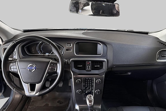 Volvo V40 10 of 18