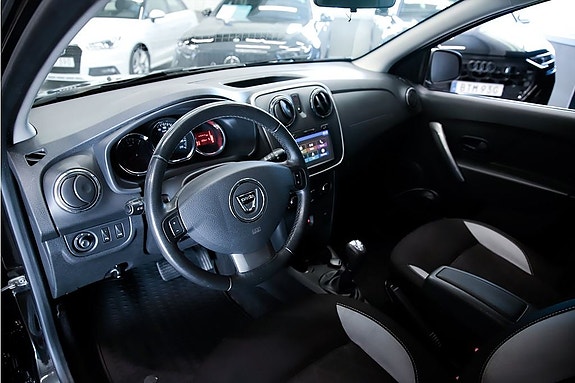 Dacia Sandero Stepway 6 of 6