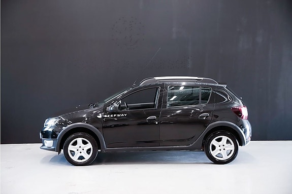 Dacia Sandero Stepway 3 of 5