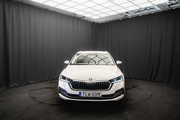 Skoda Octavia 4 of 5