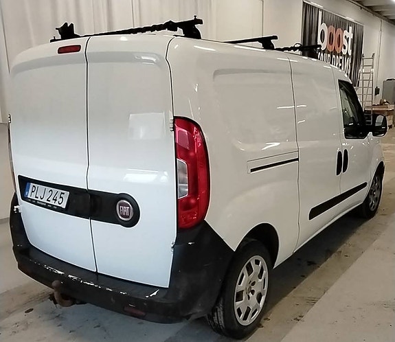 Fiat Doblo 2 of 5