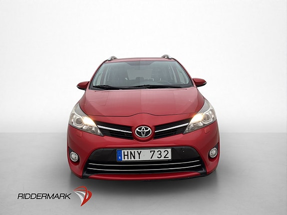 Toyota Verso 2 of 5