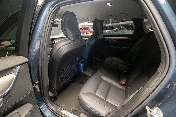 Volvo V90 20 of 27