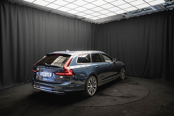 Volvo V90 7 of 27
