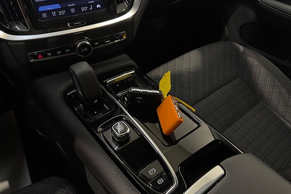 Volvo V60 19 of 24