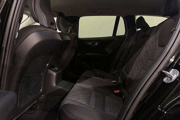Volvo V60 21 of 24