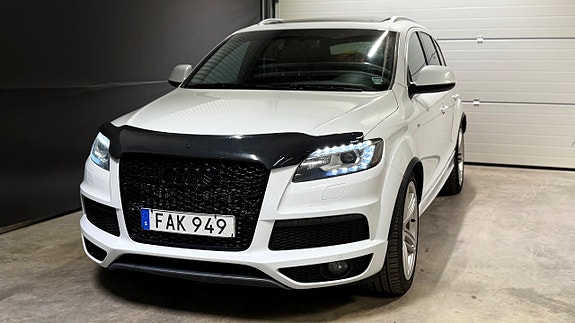 Audi Q7 4 of 5