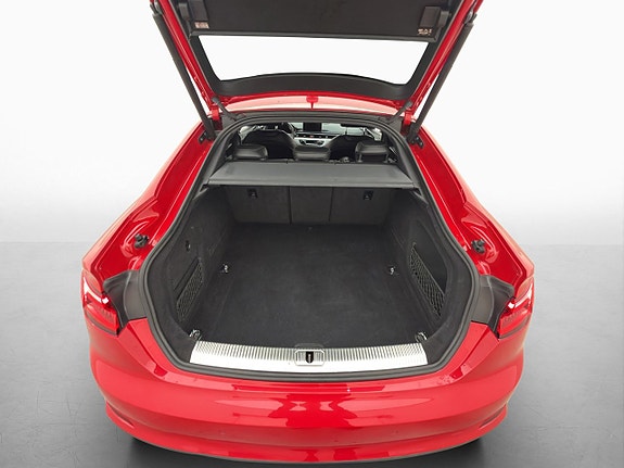 Audi A5 9 of 30