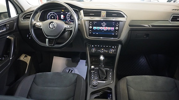 Volkswagen Tiguan Allspace 15 of 27