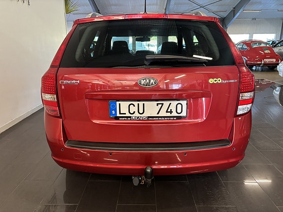 Kia Ceed 4 of 11