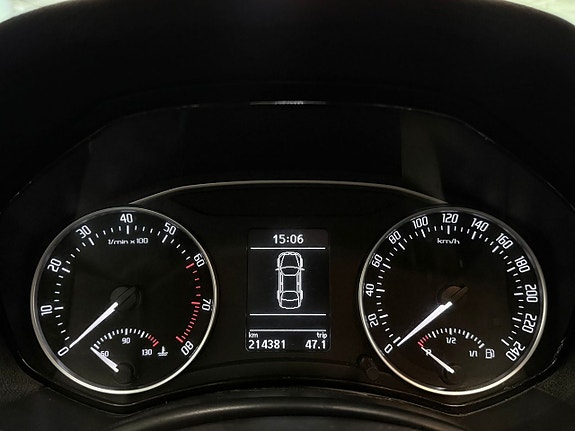 Skoda Octavia 5 of 5