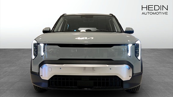 Kia EV2 2 of 17