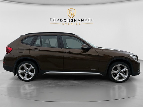 BMW X1 4 of 5