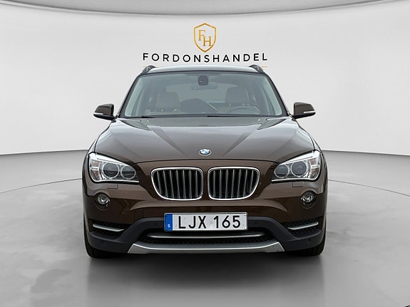 BMW X1 2 of 5
