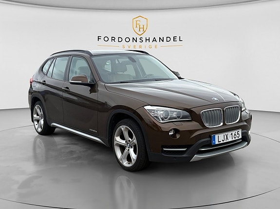 BMW X1 3 of 5