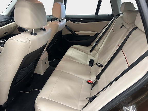 BMW X1 10 of 13