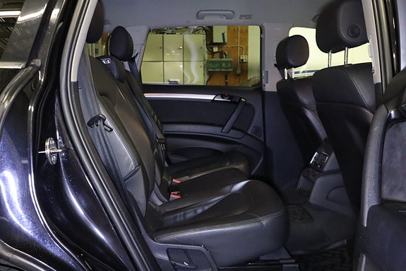 Audi Q7 16 of 20
