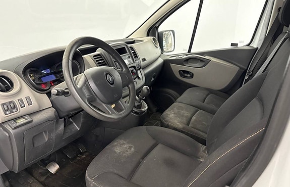 Renault Trafic 9 of 10