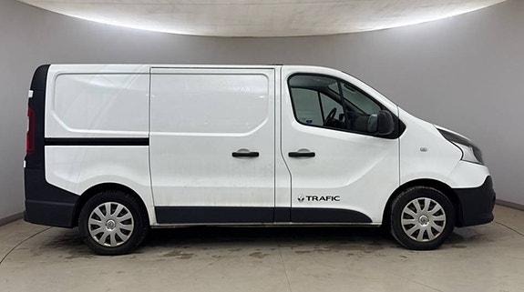 Renault Trafic 8 of 10