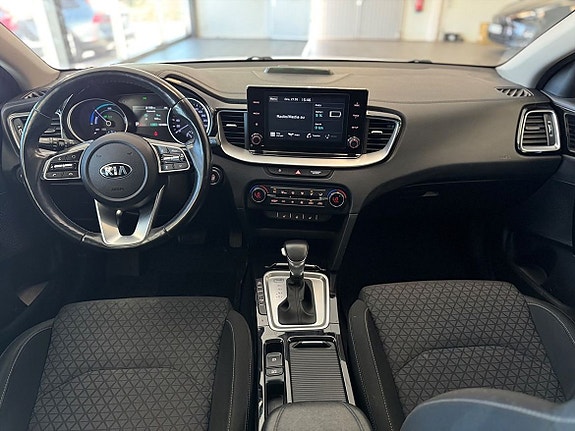Kia Ceed 10 of 22