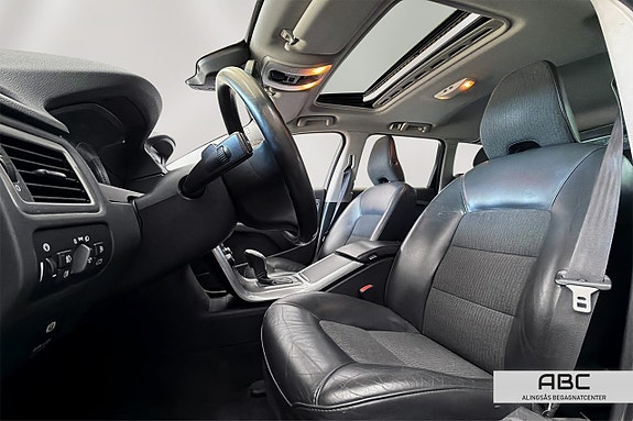 Volvo V70 9 of 30