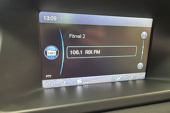 Volvo V70 18 of 30