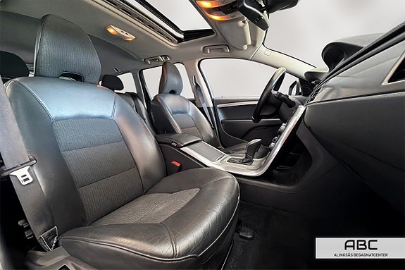 Volvo V70 13 of 30