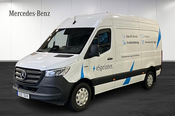 Mercedes-Benz eSprinter 320