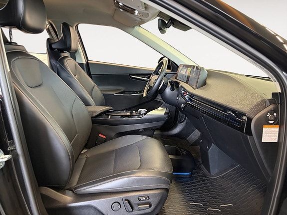 Kia EV6 15 of 21