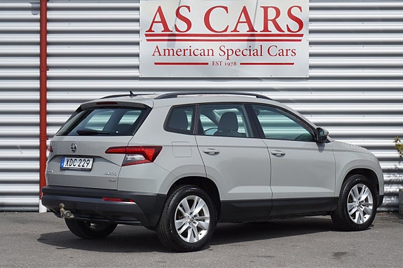 Skoda Karoq 3 of 5