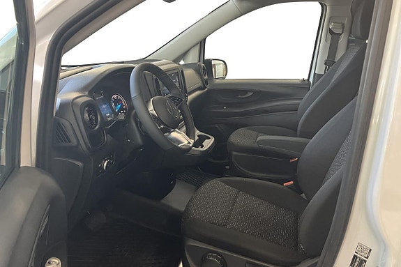 Mercedes-Benz eVito 129 10 of 13