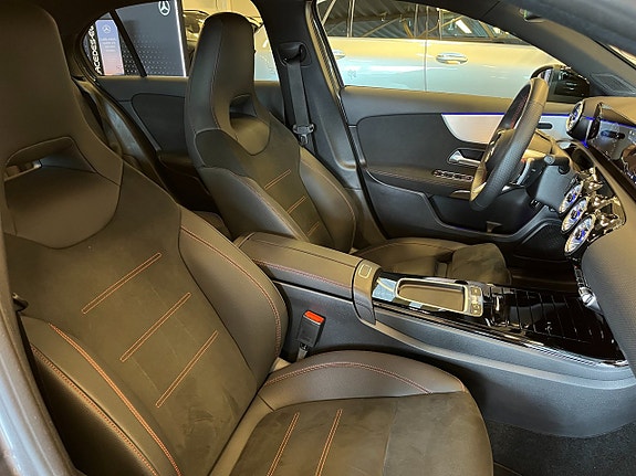 Mercedes-Benz A250 e 18 of 18