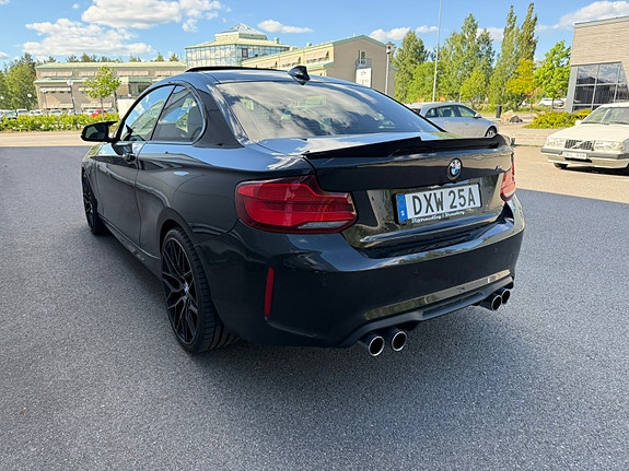BMW M235i 4 of 5